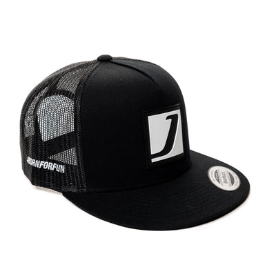 Gorra TRUCKER SÍMBOLO NEGRO/BLANCO