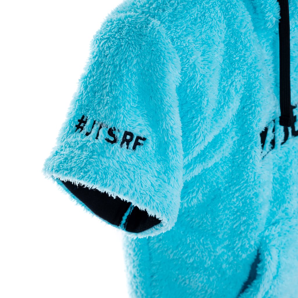 Poncho NIÑOS – AZUL BEBÉ/NEGRO